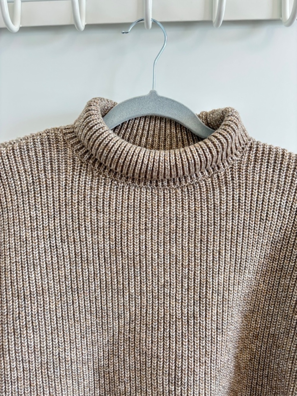 H&M Brown Marled Ribbed Wool Blend Sweater Size Small - Picture 4 of 7